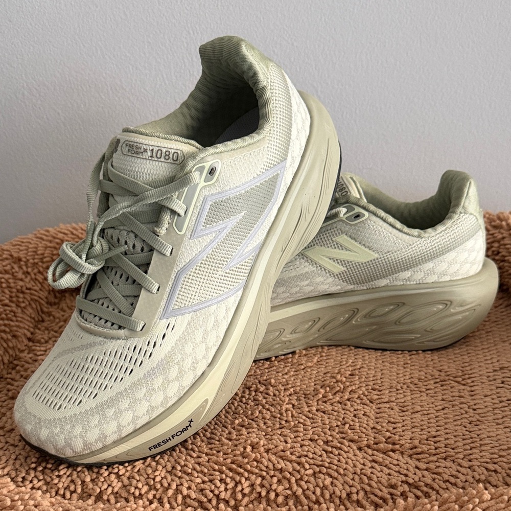 New Balance 1080 v14